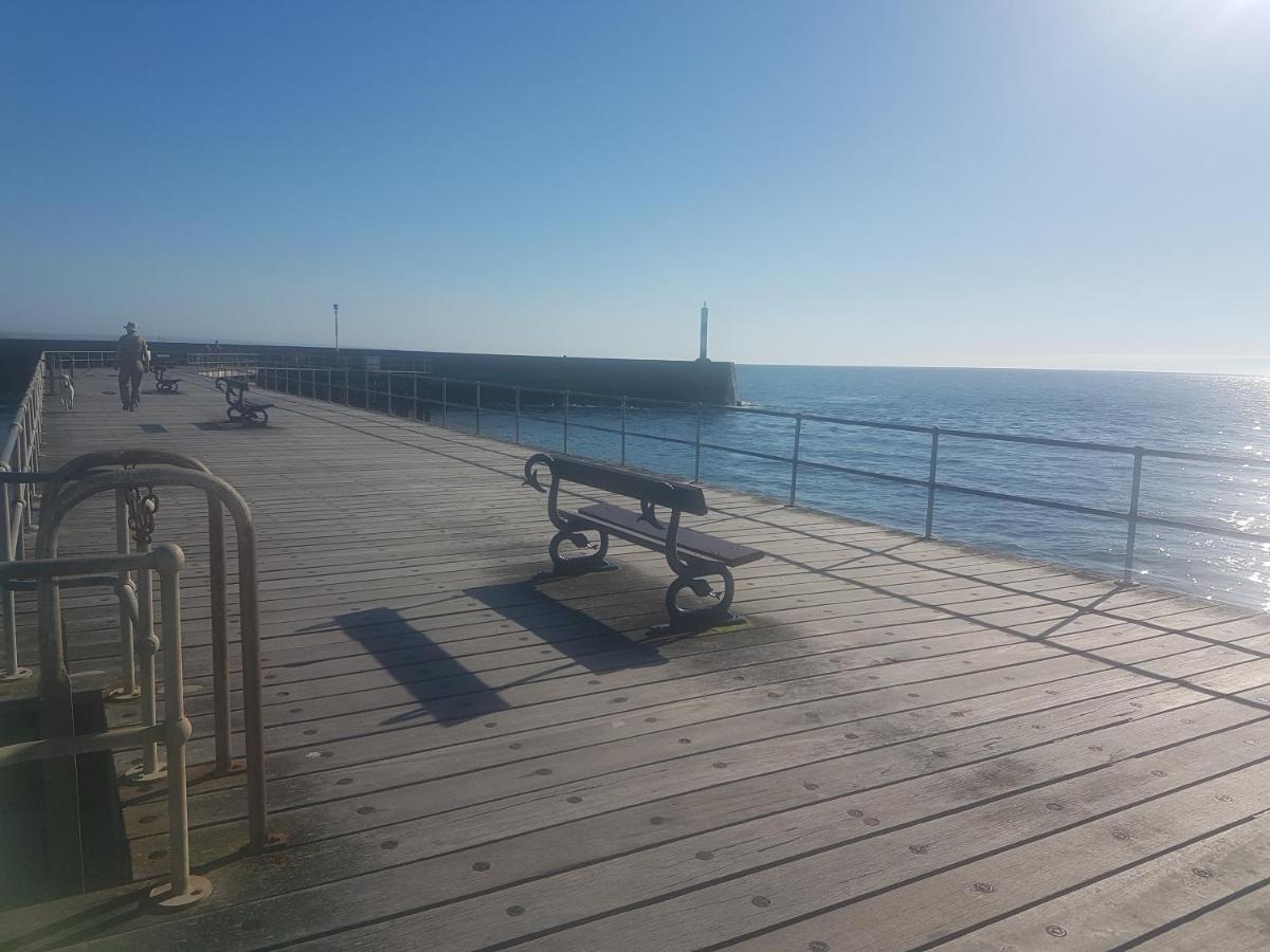 Lovely Seafront 2 Bed Flat In Aberystwyth Buitenkant foto