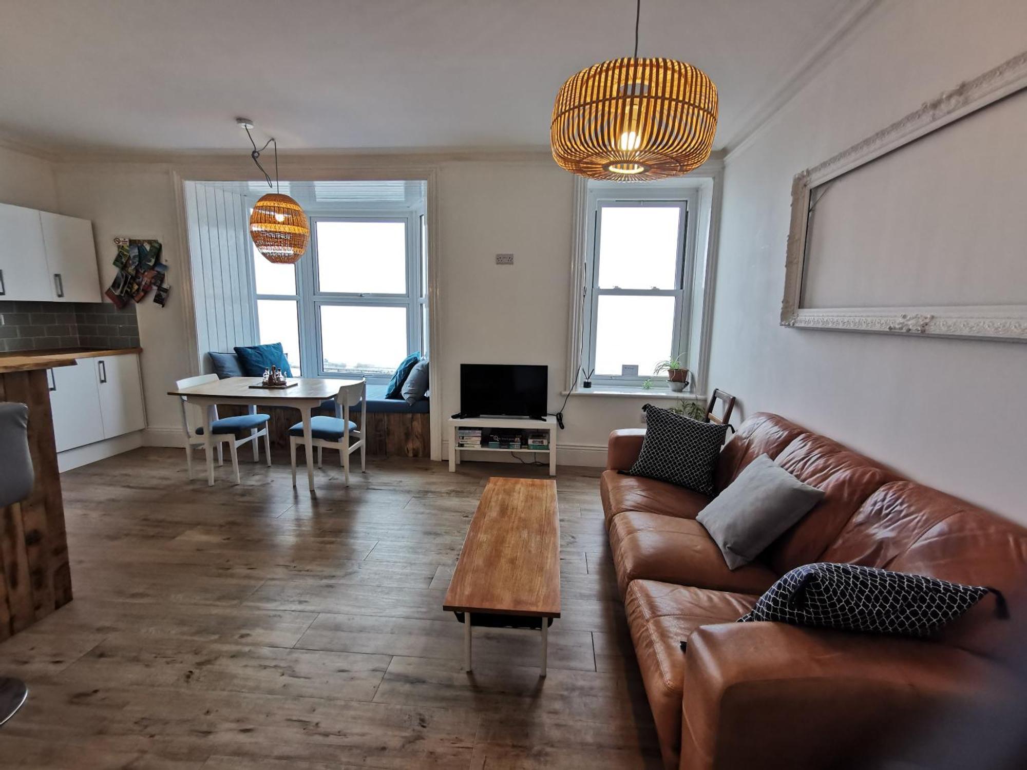 Lovely Seafront 2 Bed Flat In Aberystwyth Buitenkant foto